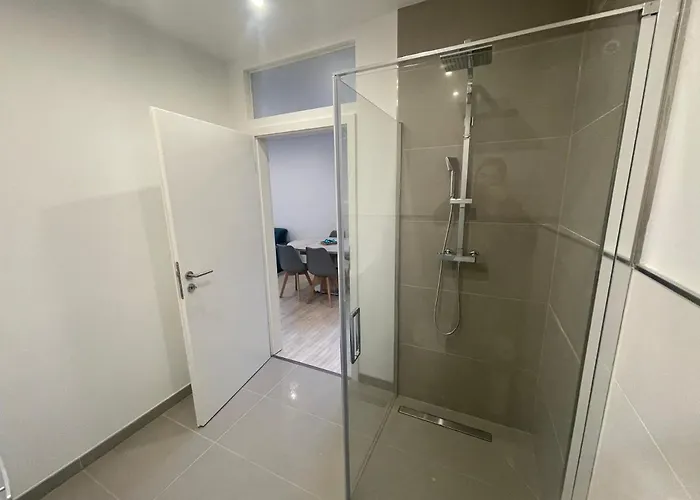 Zentral Apartamento